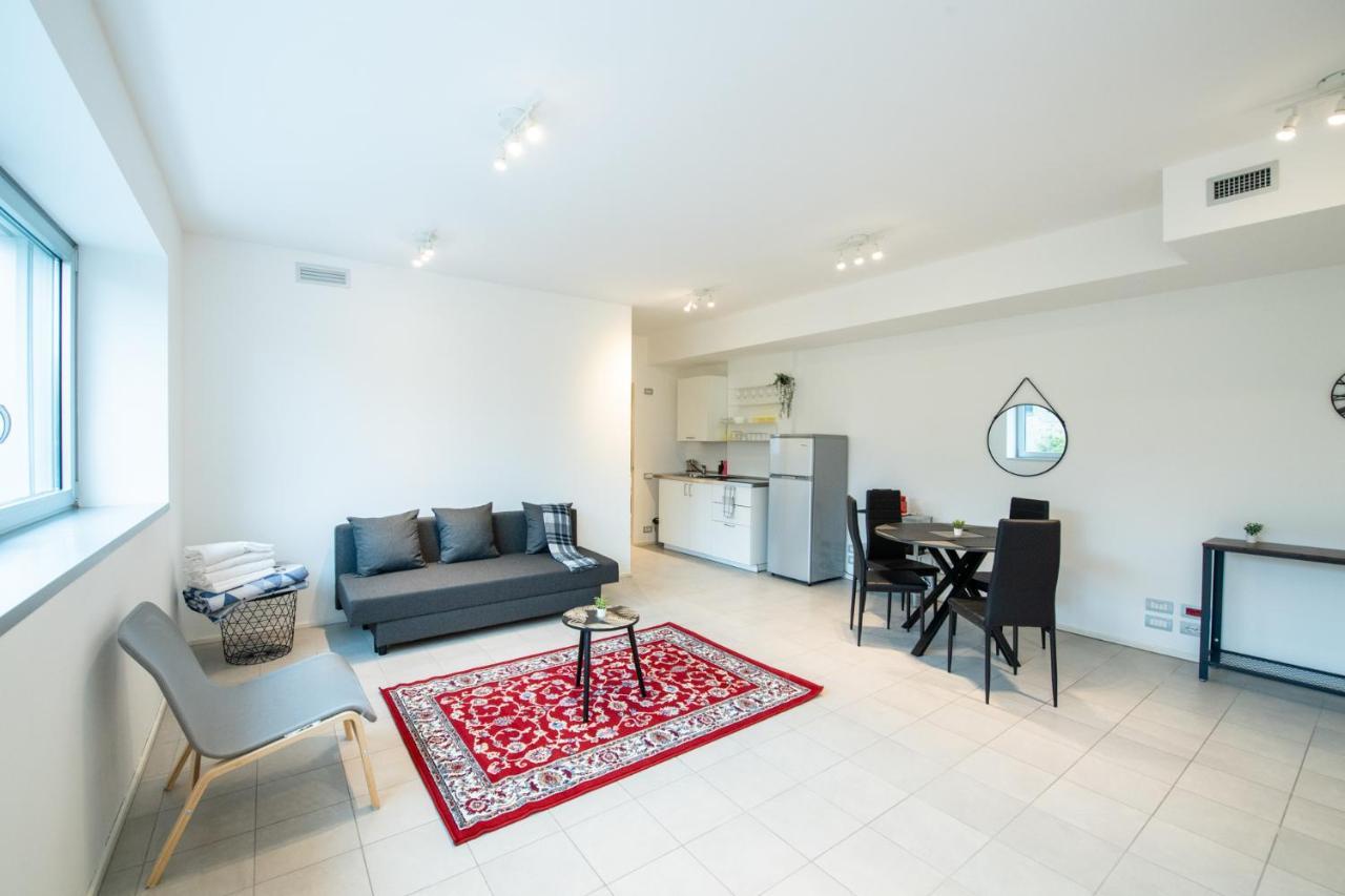 파르마 350 M Dalla Stazione L Parcheggio Free L Nova Loft 아파트 외부 사진
