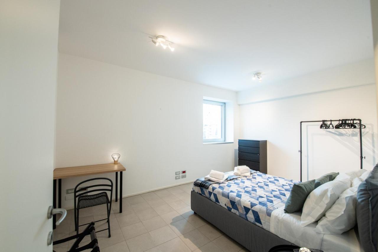 파르마 350 M Dalla Stazione L Parcheggio Free L Nova Loft 아파트 외부 사진