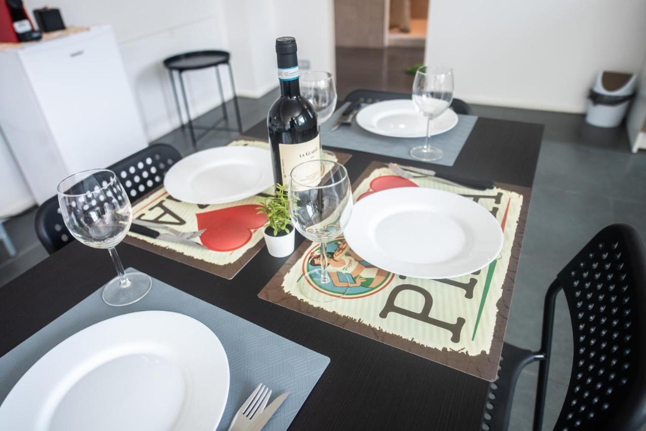 파르마 350 M Dalla Stazione L Parcheggio Free L Nova Loft 아파트 외부 사진