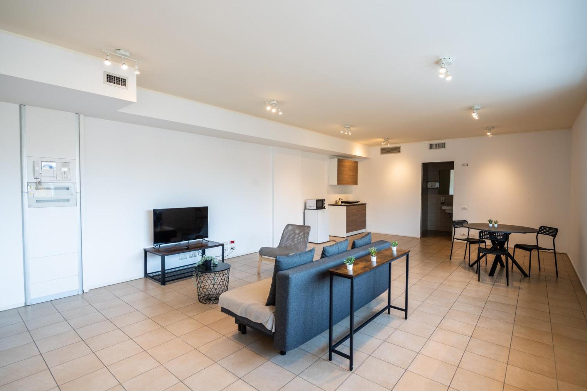 파르마 350 M Dalla Stazione L Parcheggio Free L Nova Loft 아파트 외부 사진